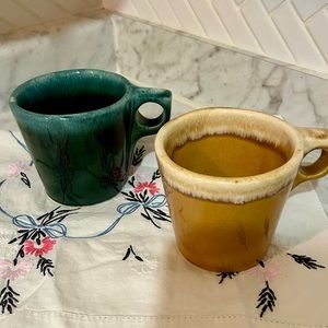 Set of 2 Hull mugs